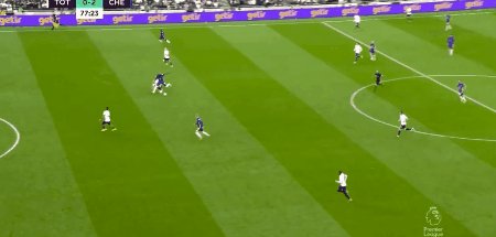 1632071383632089129.gif tot che 8.gif